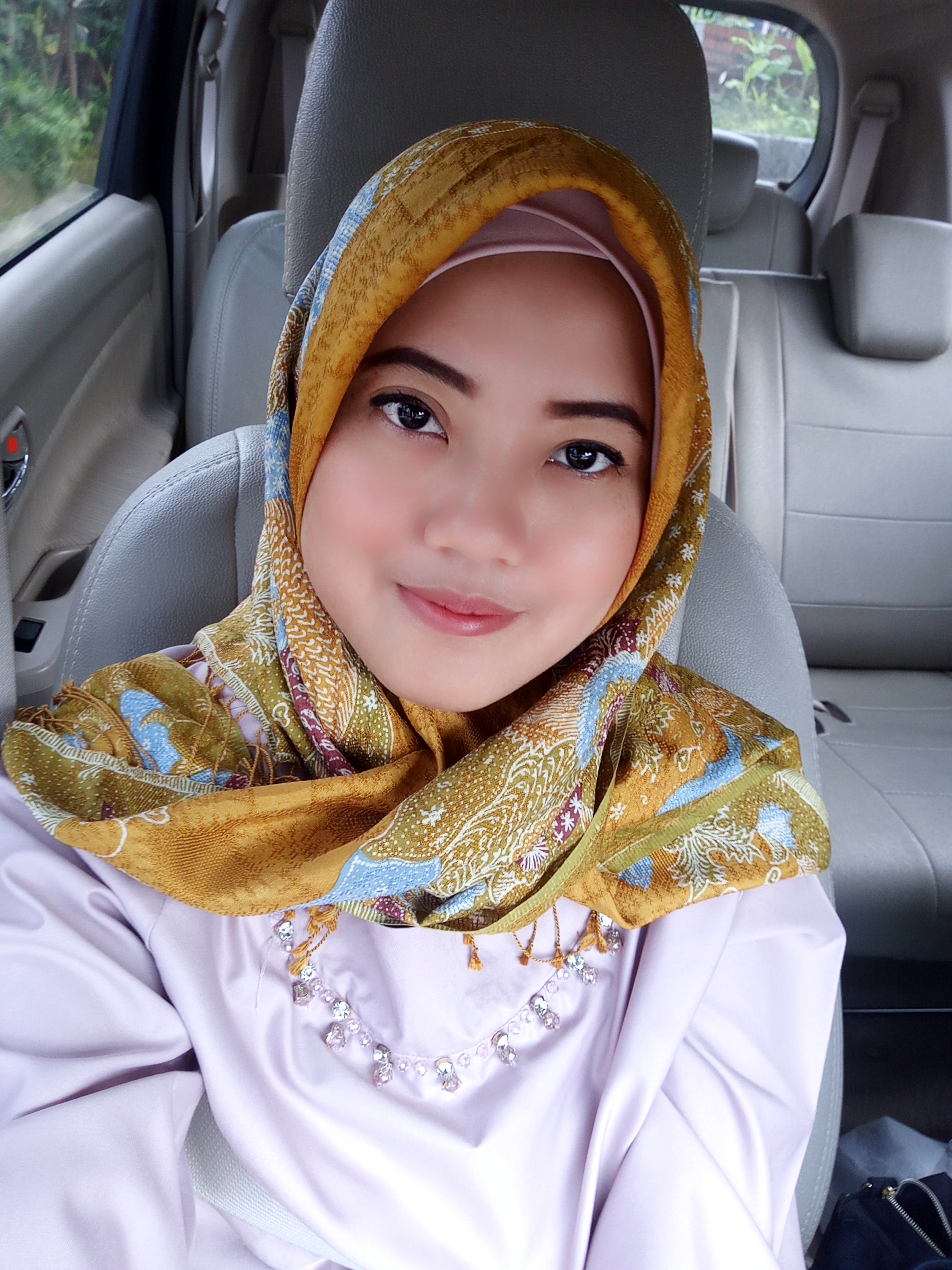 Shella Febiana Putri, SH., M.Kn